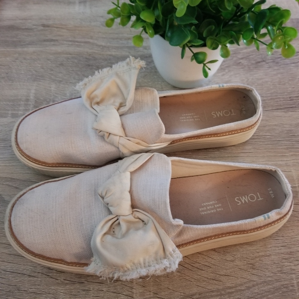 Toms Sunrise Canvas Knot Mules